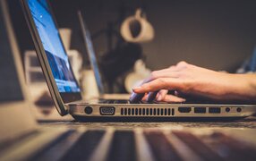 Rédaction d'un contrat de logiciel informatique : les mentions à prévoir Rédaction d'un contrat de logiciel informatique : les mentions à prévoir