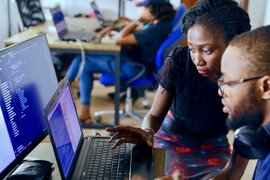 Contrat de prestation de services : contrat de maintenance informatique Contrat de prestation de services : contrat de maintenance informatique