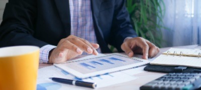 Finance décentralisée (DeFi) : définition et fonctionnement