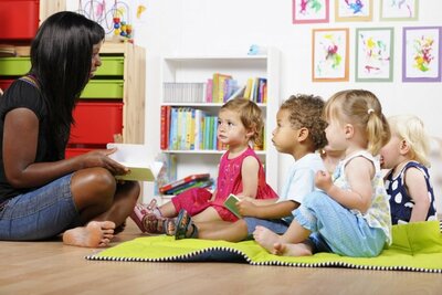 Les clauses du contrat d'assistante maternelle : quelles sont les obligations ?
