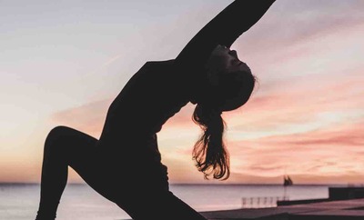 Comment devenir prof de yoga ?