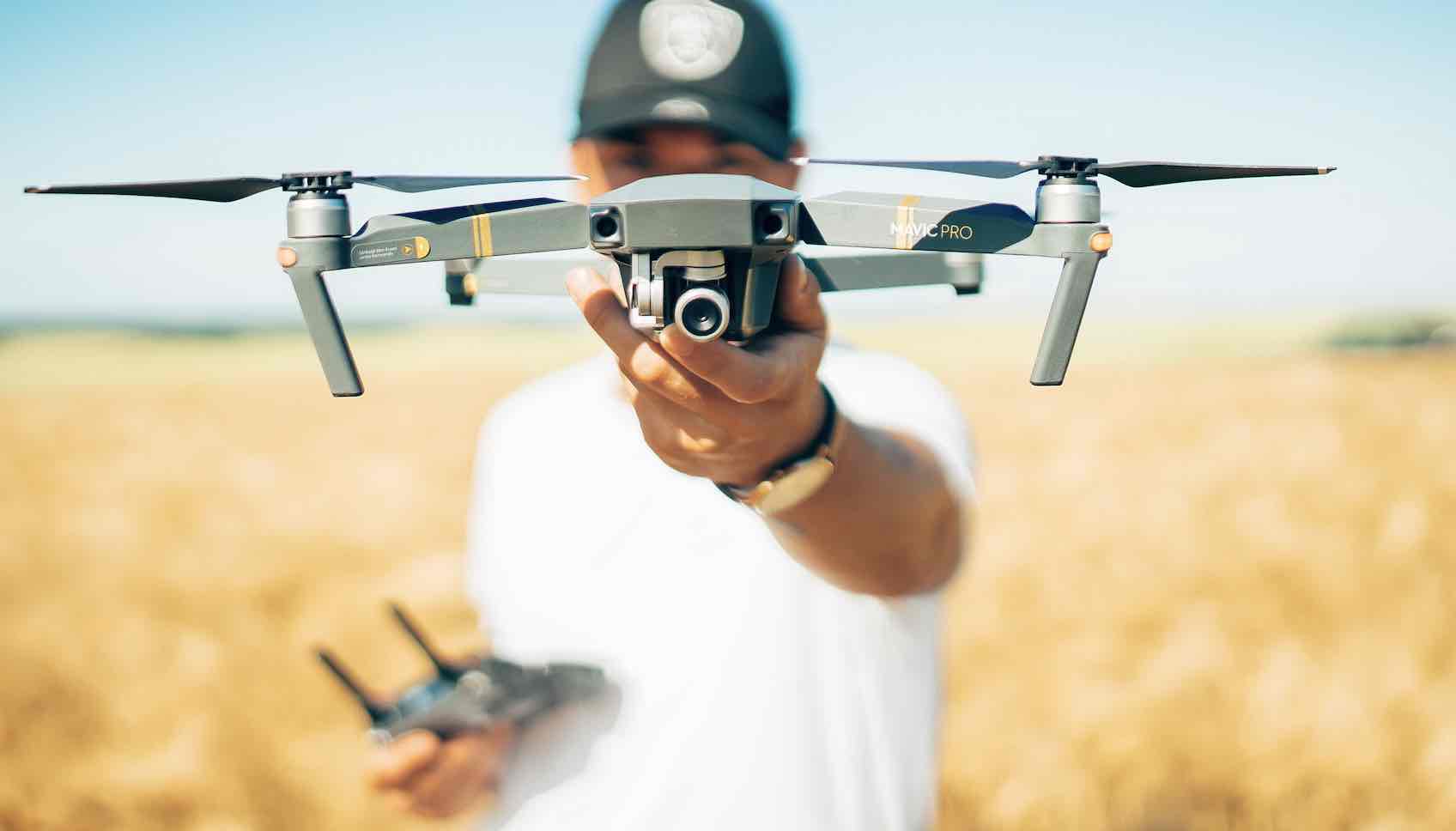 devenir pilote de drone